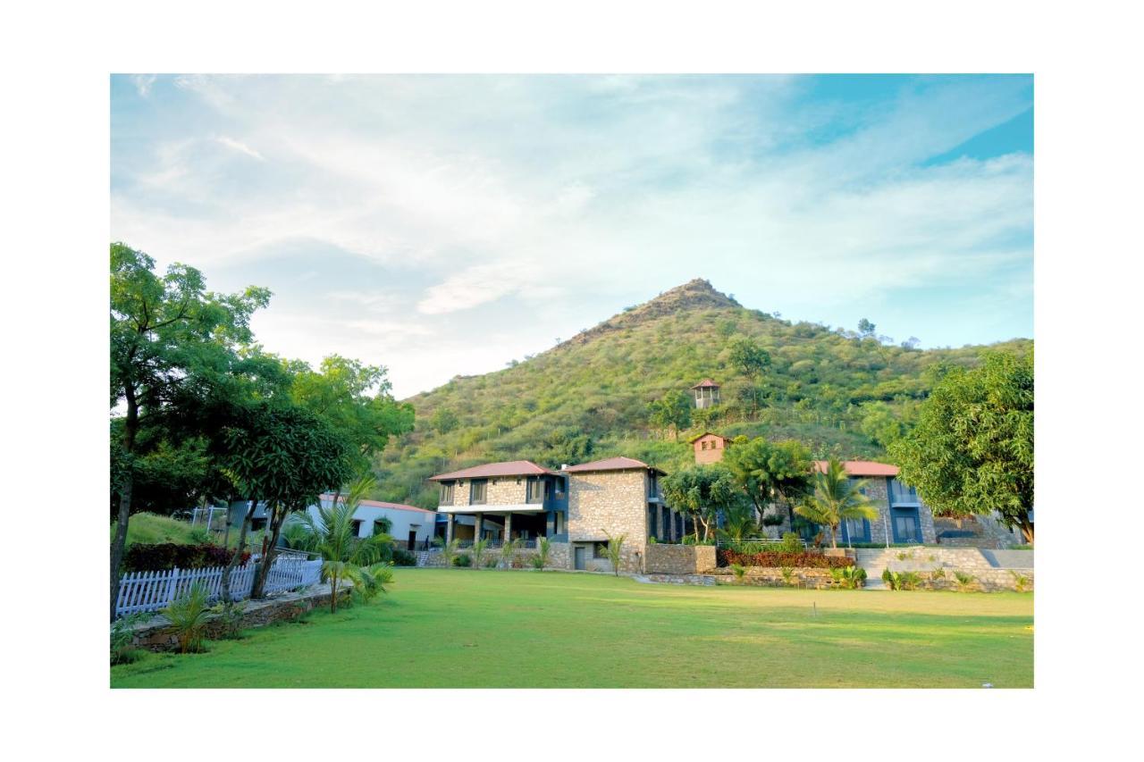 The Divine Hills Resort Nāi Esterno foto